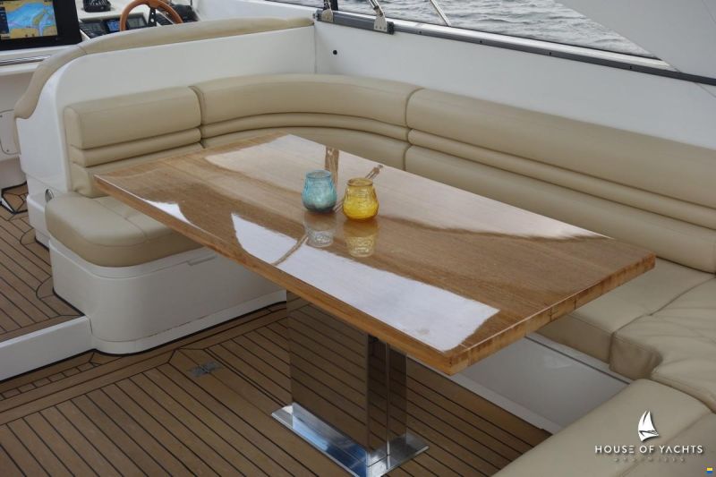 Princess V52