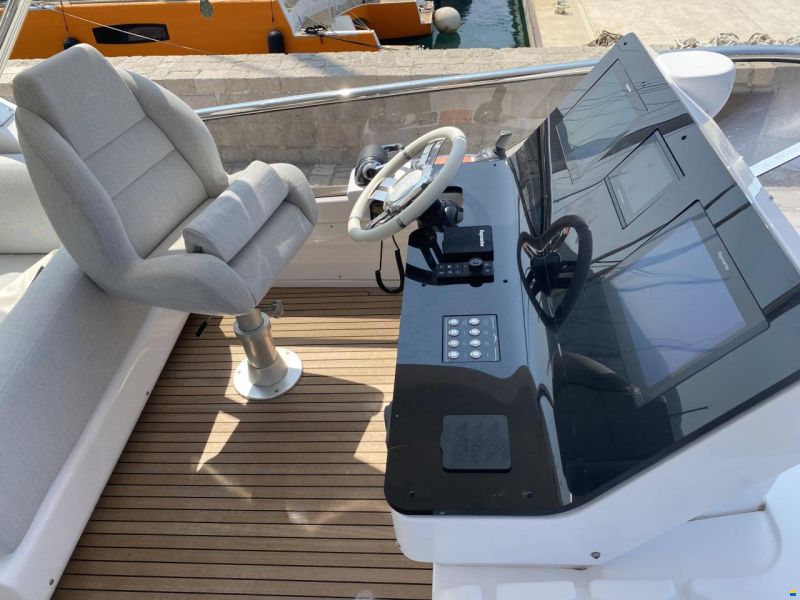 Azimut 60 Fly