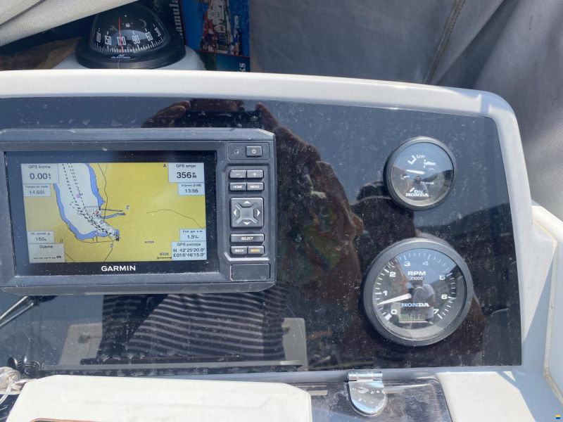 Jeanneau Cap Camarat 7.5 CC-2