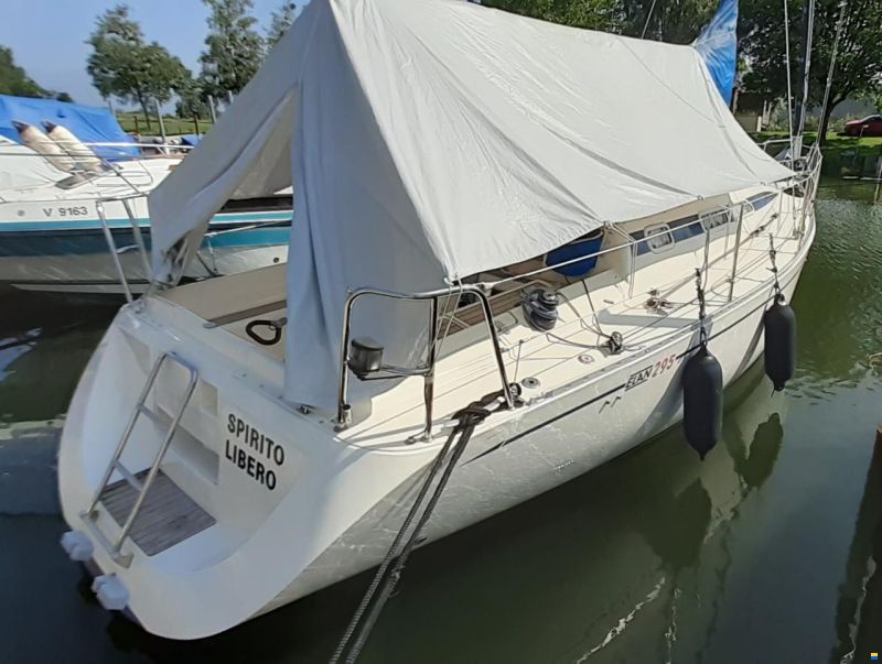 Elan 295