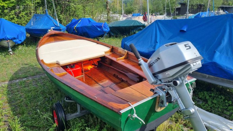Gobbi Ceresio 370, mit Honda 5PS