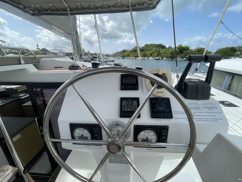 Fountaine Pajot Saona 47