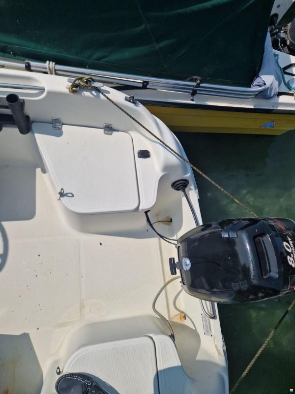 Quicksilver 420 Cabin