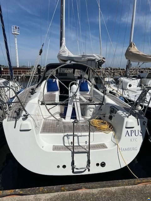 Dehler 35