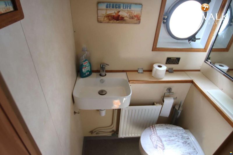 Custom Explorer Trawler 1800