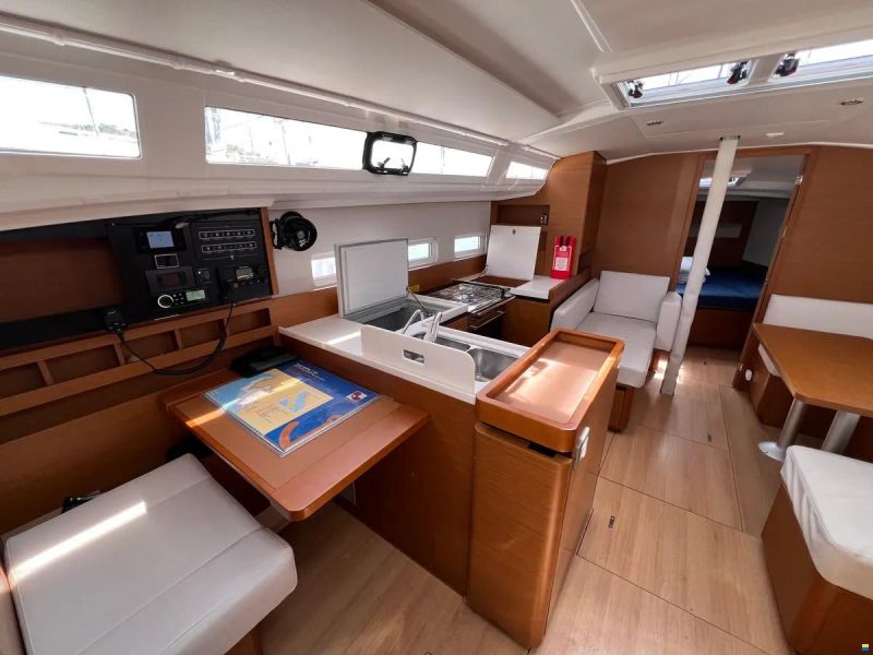 Jeanneau Sun Odyssey 410