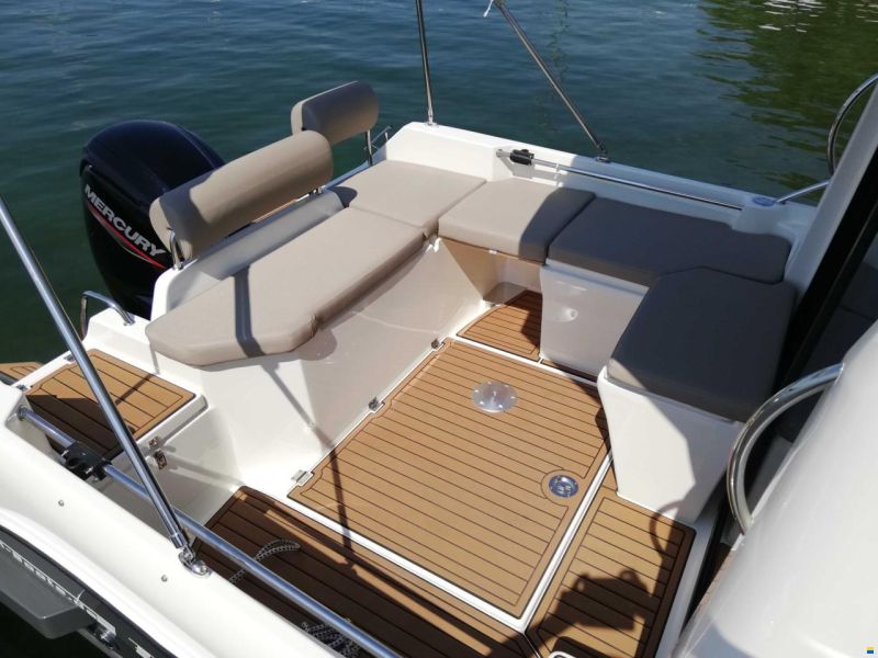Texas 690 Pilothouse