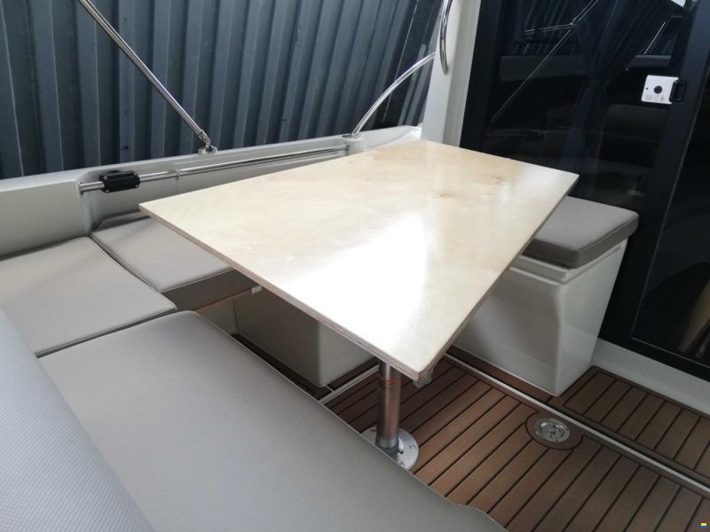 Texas 690 Pilothouse