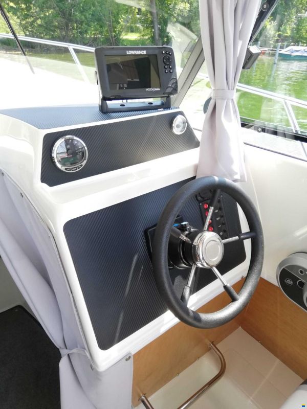 Texas 690 Pilothouse