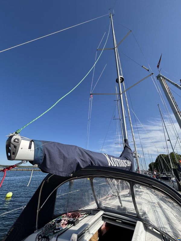 Beneteau Oceanis 37
