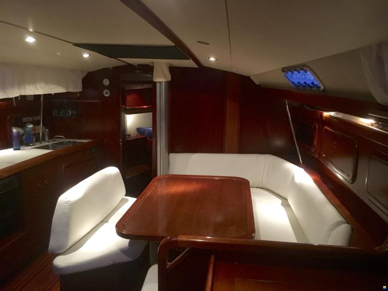 Grand Soleil 43