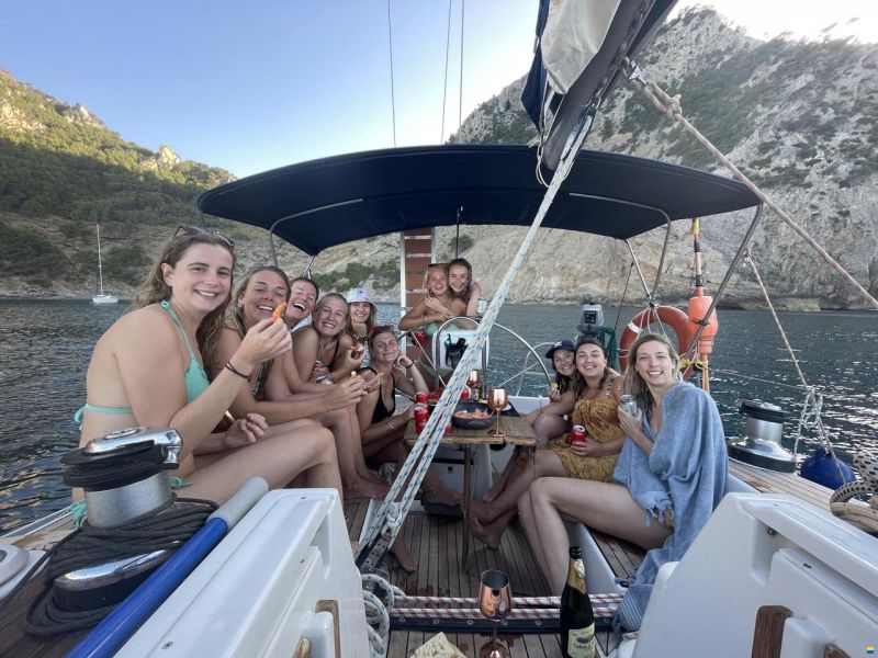 Grand Soleil 43