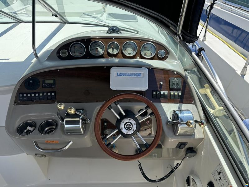 Chaparral 350 Signature