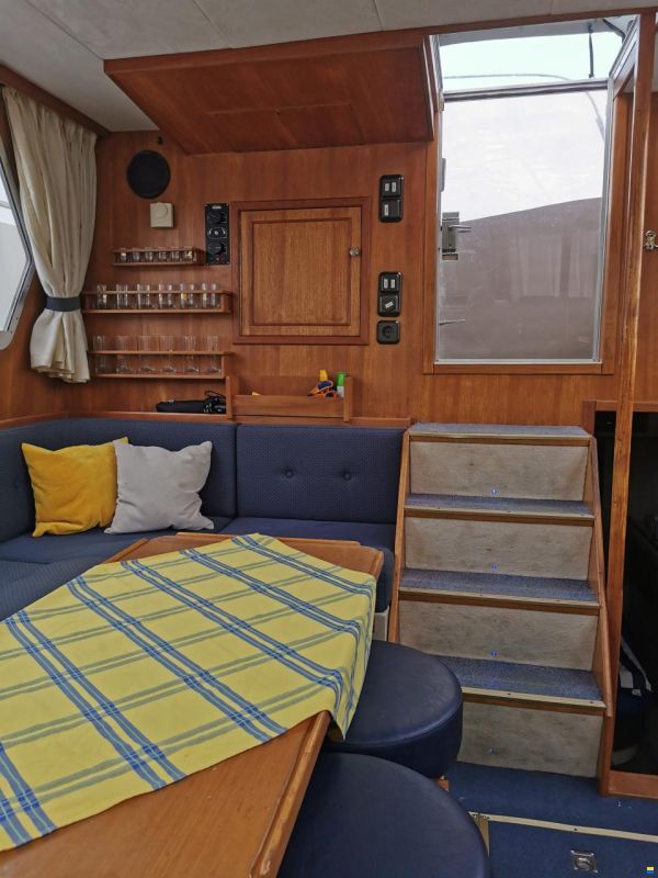 Atlantic 37