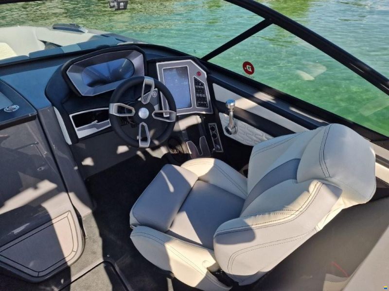 MasterCraft X26