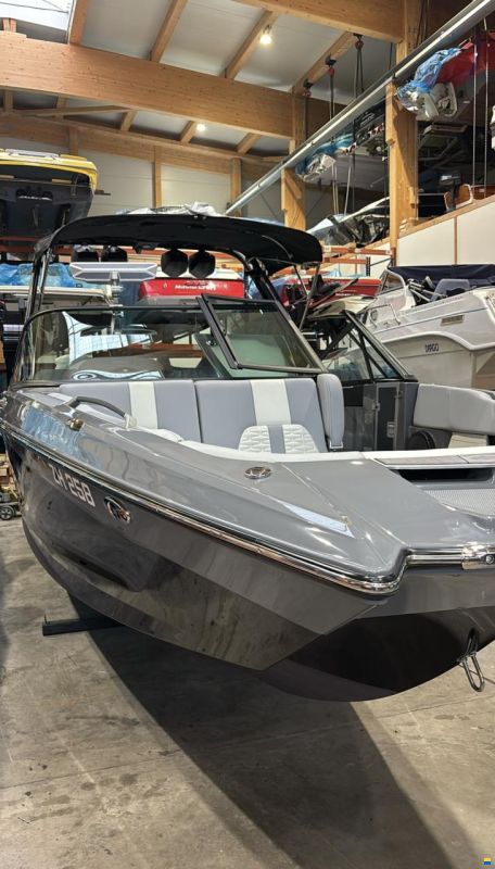 MasterCraft X26
