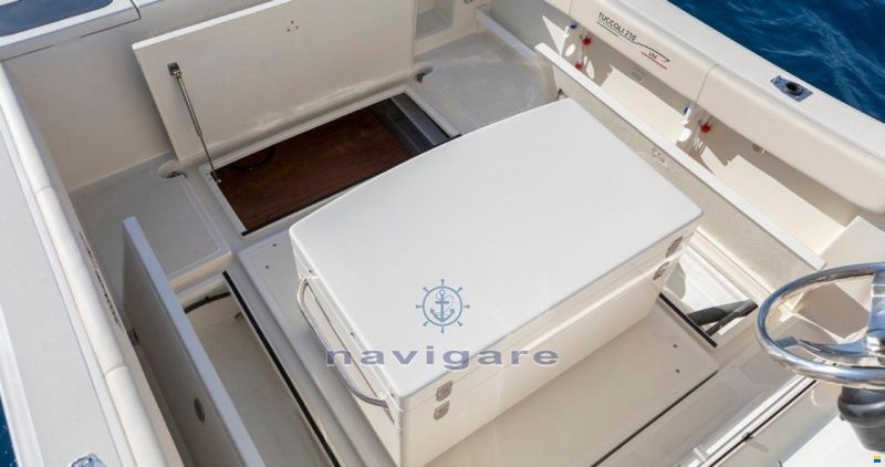 Tuccoli Marine T210 VM