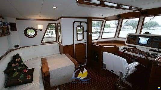 Integrity 550 Coastal Express