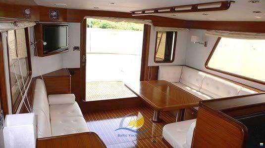 Integrity 550 Coastal Express