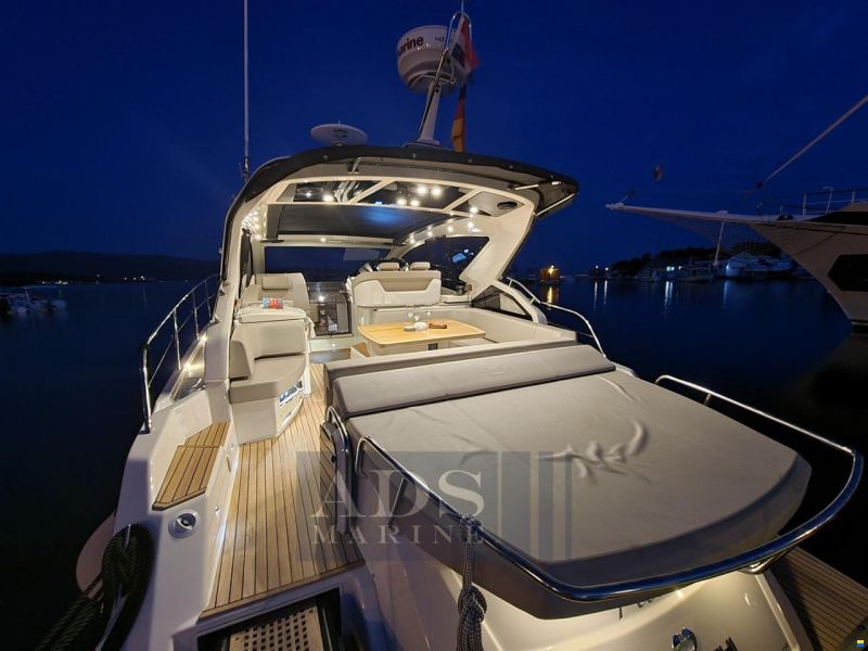 Cranchi M 44 HT