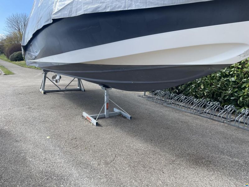 Rinker 262CC