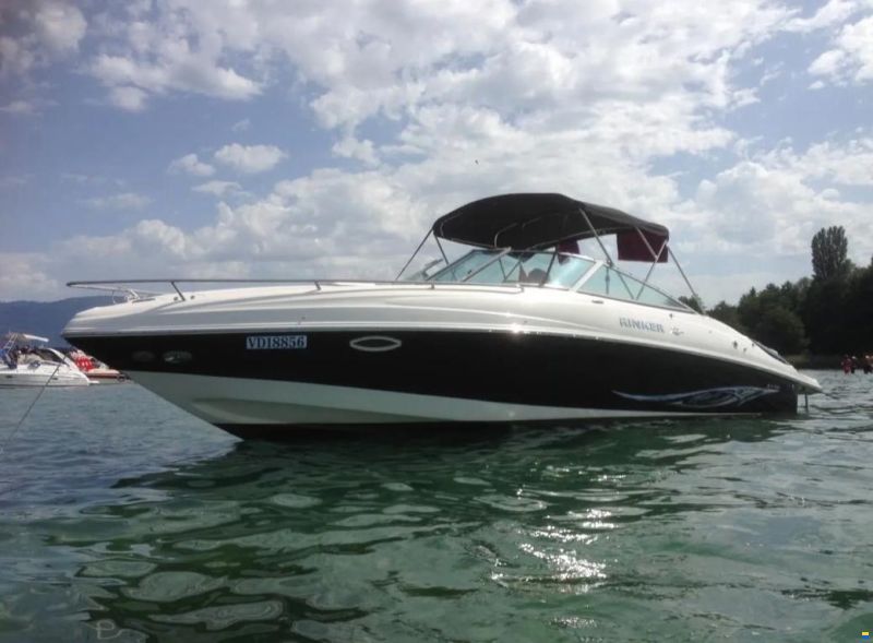 Rinker 262CC