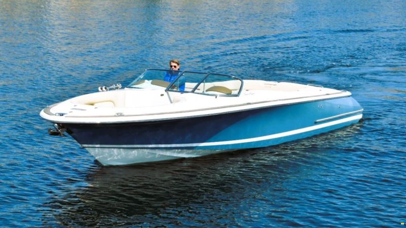 Chris Craft LAUNCH 28