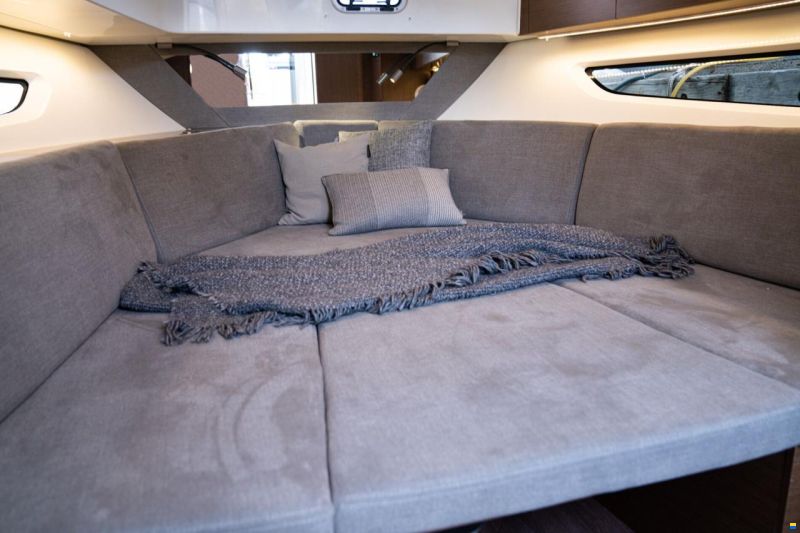 Beneteau Gran Turismo 32