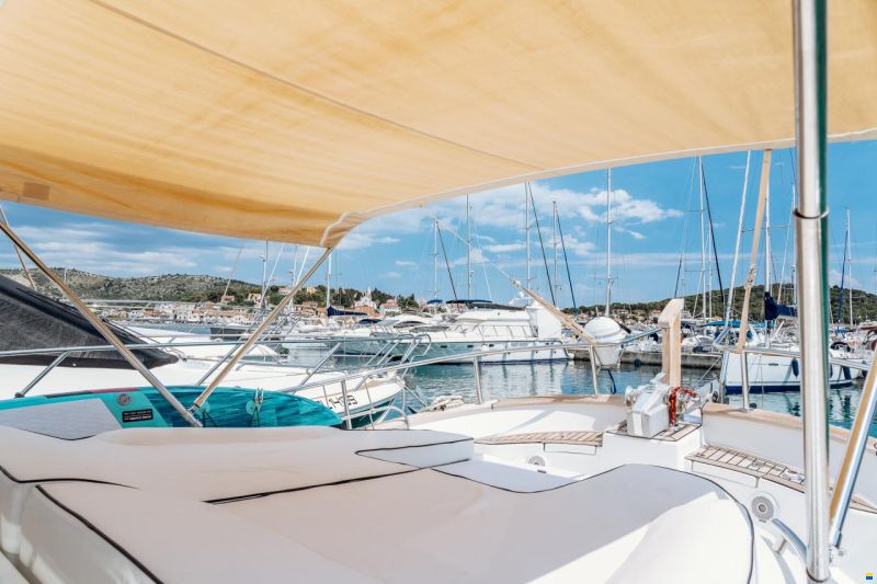 Sasga Yachts Menorquin 34 HT