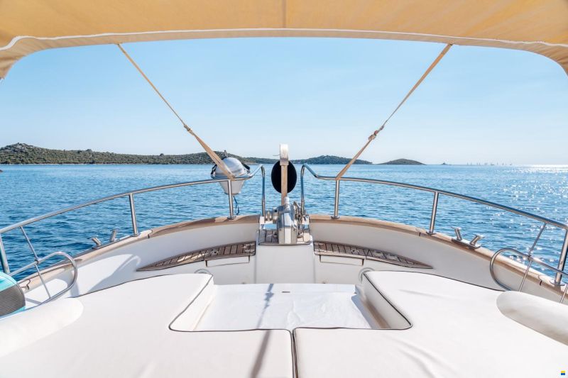 Sasga Yachts Menorquin 34 HT