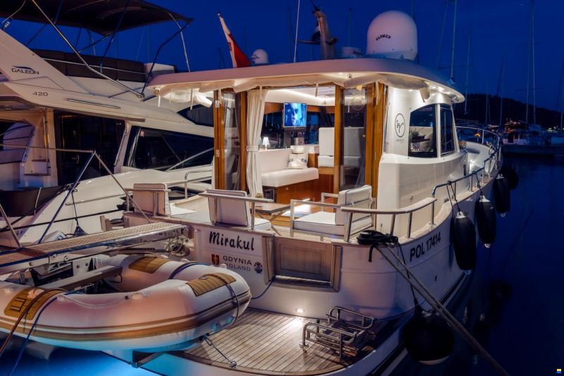 Sasga Yachts Menorquin 34 HT
