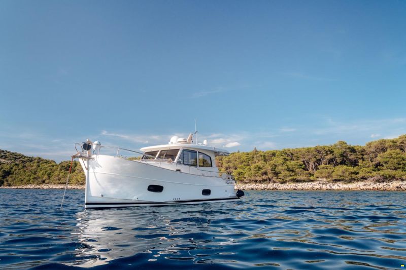 Sasga Yachts Menorquin 34 HT