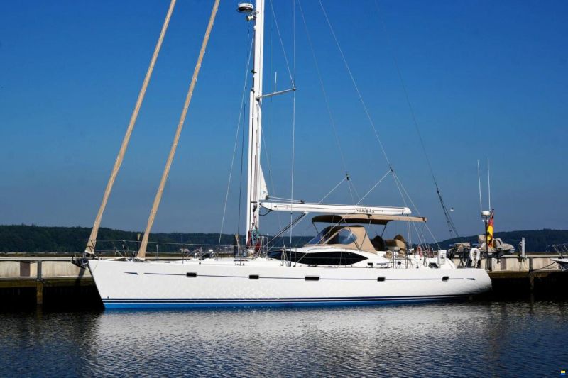 Oyster 575