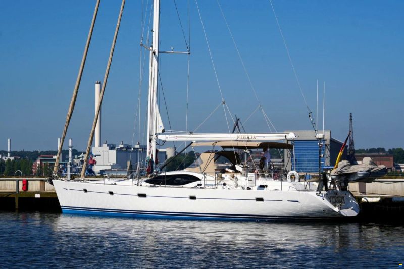 Oyster 575