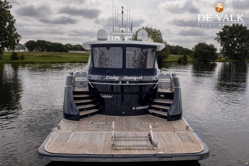Pacific Prestige 2300