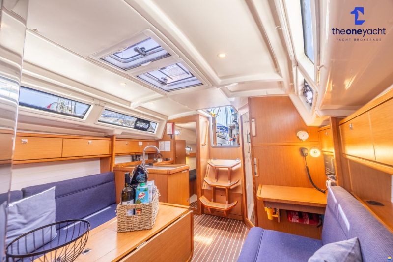 Bavaria 33 Cruiser