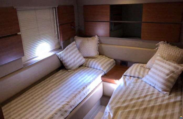 Azimut 54