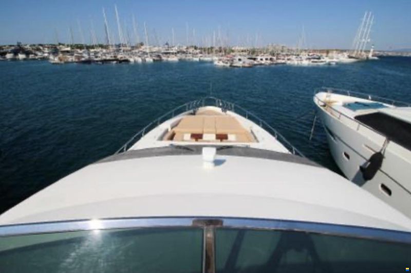 Azimut 95 Fly
