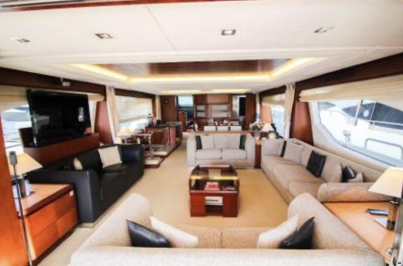 Azimut 95 Fly
