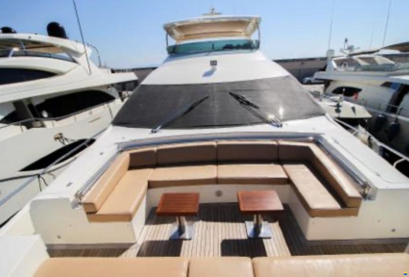 Azimut 95 Fly