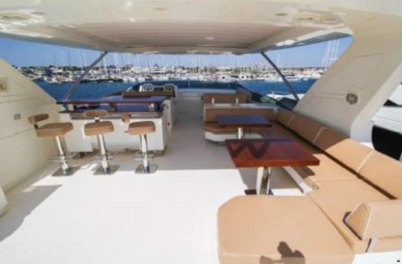 Azimut 95 Fly