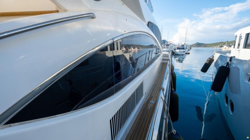 Sunseeker Manhattan 70