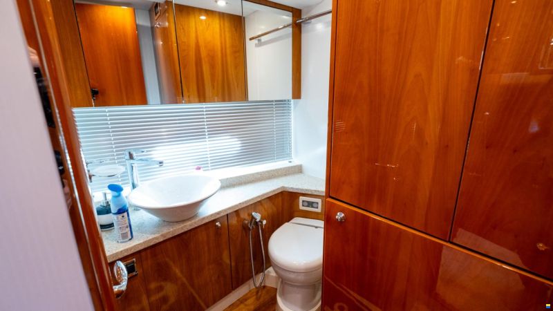 Sunseeker Manhattan 70