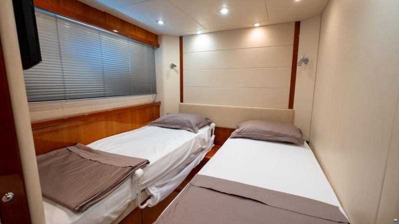 Sunseeker Manhattan 70