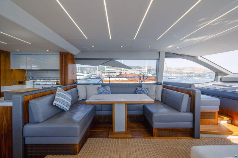 Sunseeker Manhattan 66