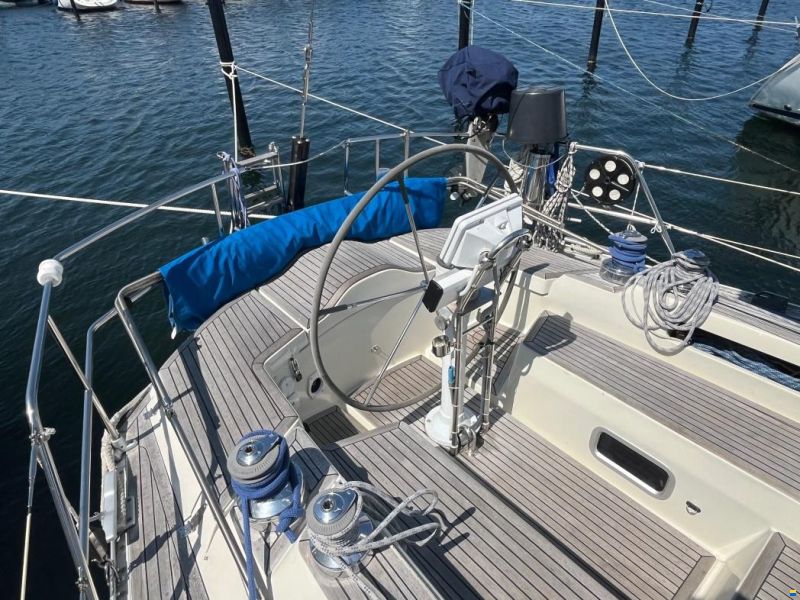 Sweden Yachts 390