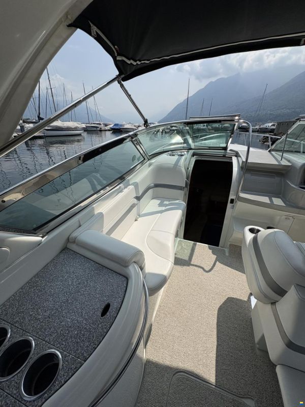 Formula 330 Sun Sport