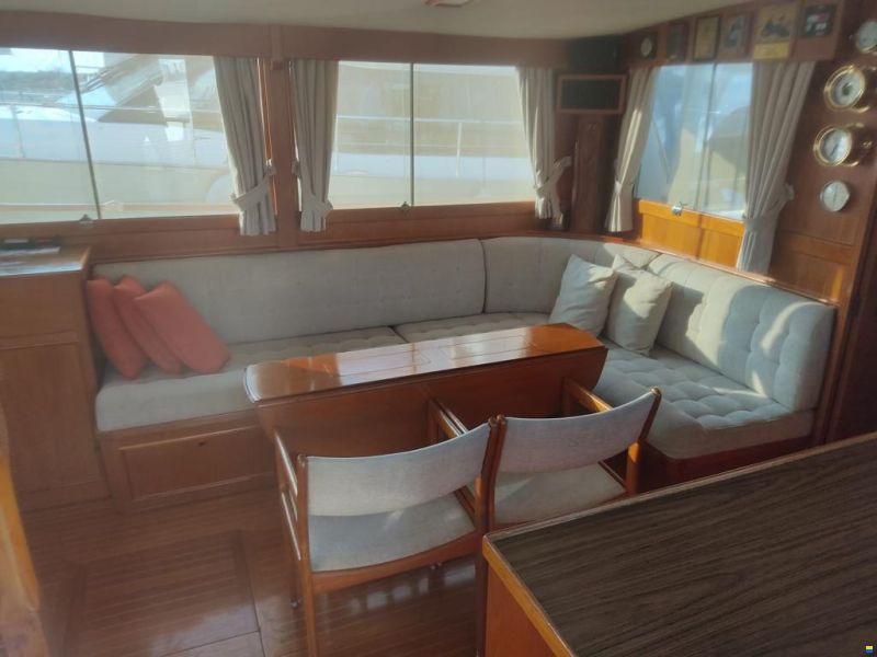 Grand Banks 42