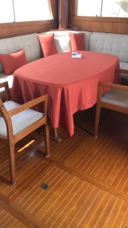 Grand Banks 42