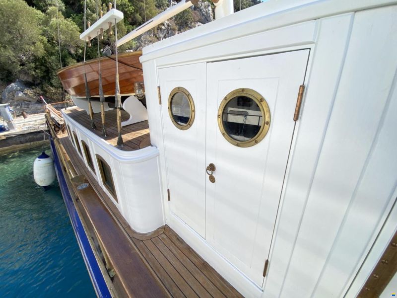 Lürssen motor yacht FRYA 24m